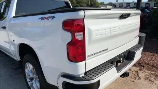 Vista 18 de 2024 CHEVROLET SILVERADO 1500 CREW CAB
