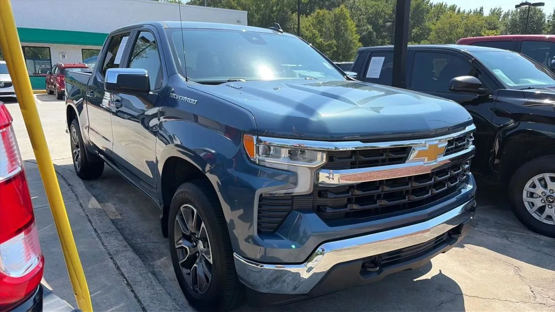 2024 CHEVROLET SILVERADO 1500 CREW CAB