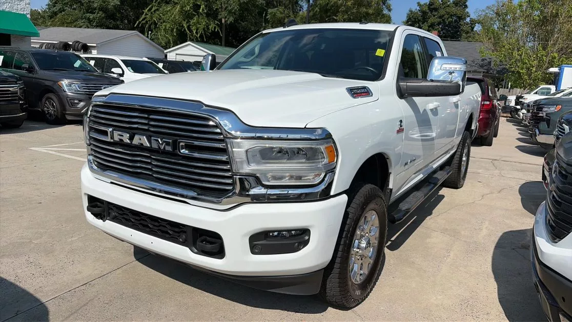 2024 RAM 2500 CREW CAB