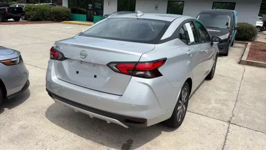 Vista 6 de 2025 NISSAN VERSA