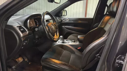 Vista 8 de 2017 JEEP GRAND CHEROKEE