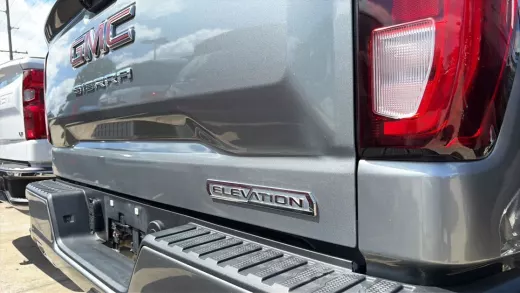 Vista 19 de 2024 GMC SIERRA 1500 CREW CAB