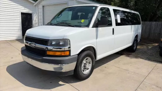 Vista 1 de 2019 CHEVROLET EXPRESS 3500 PASSENGER