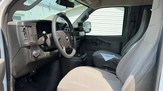 Vista 9 de 2019 CHEVROLET EXPRESS 3500 PASSENGER