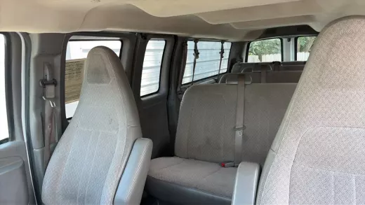 Vista 10 de 2019 CHEVROLET EXPRESS 3500 PASSENGER