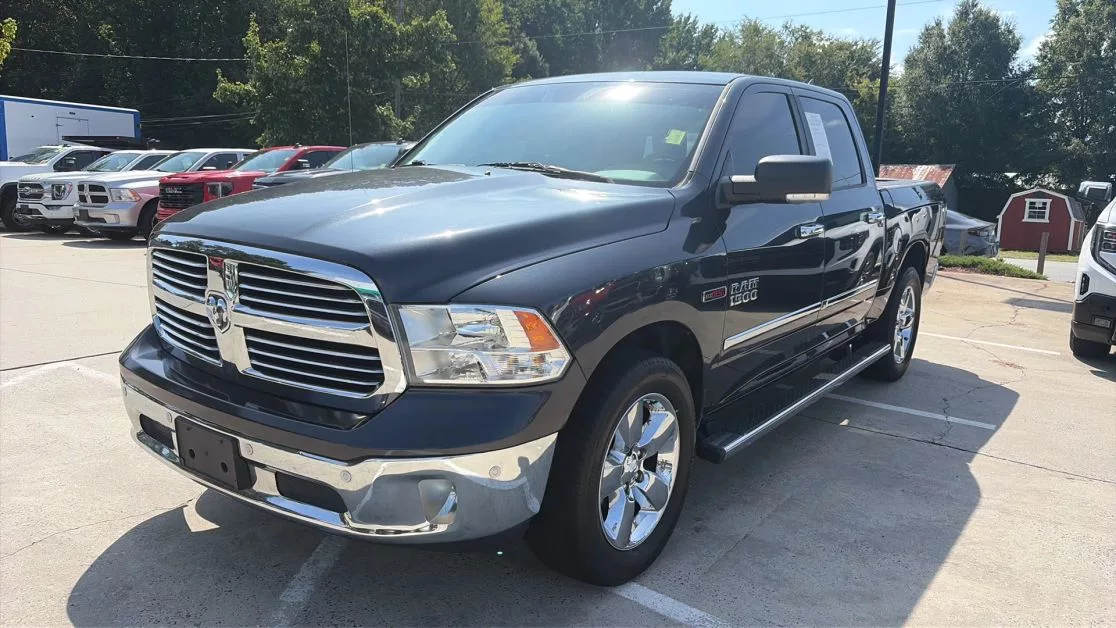 2017 RAM 1500 CREW CAB