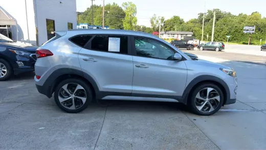 Vista 4 de 2018 HYUNDAI TUCSON