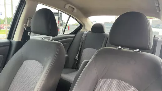 Vista 12 de 2018 NISSAN VERSA