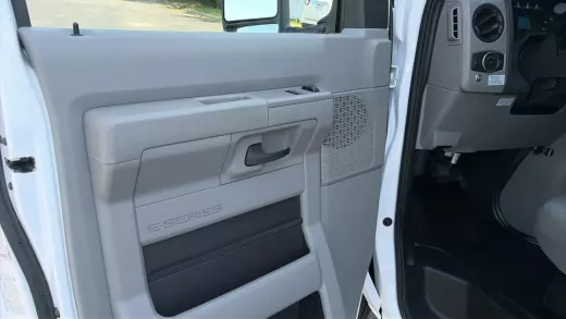 Vista 11 de 2023 FORD E350 SUPER DUTY CUTAWAY