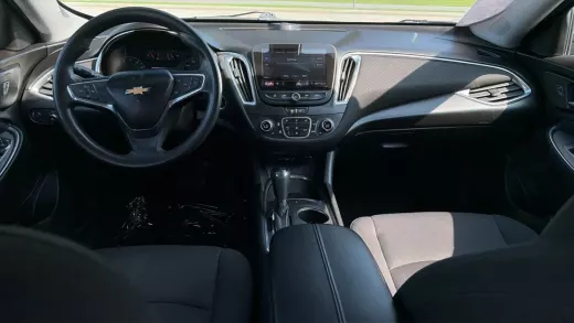 Vista 13 de 2020 CHEVROLET MALIBU