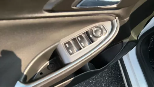 Vista 21 de 2020 CHEVROLET MALIBU