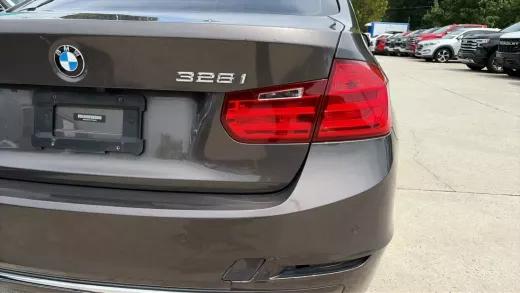Vista 17 de 2012 BMW 3 SERIES